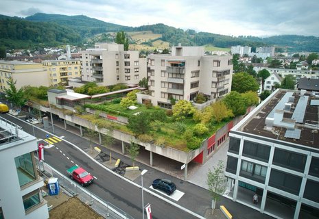 Gewerberäumlichkeiten zu vermieten -Ehemalige Bankfiliale BLKB im Erdgeschoss 770 m²