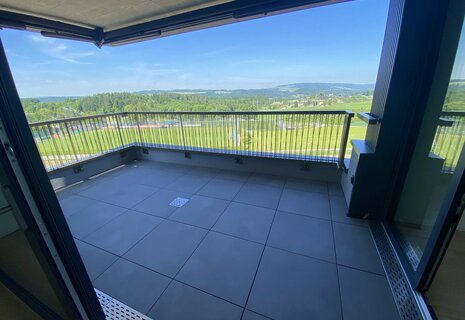 Moderne 3.5 Zimmer Neubauwohnung mit Weitblick