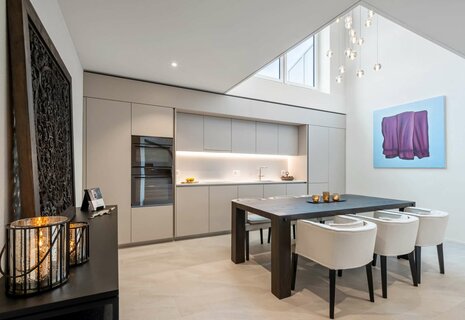 Möblierte Penthouse Oase mit Hotelservices - Urbaner Livestyle mit Fernblick